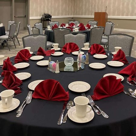 Hotel Doubletree By Hilton Tucson-Reid Park Zewnętrze zdjęcie