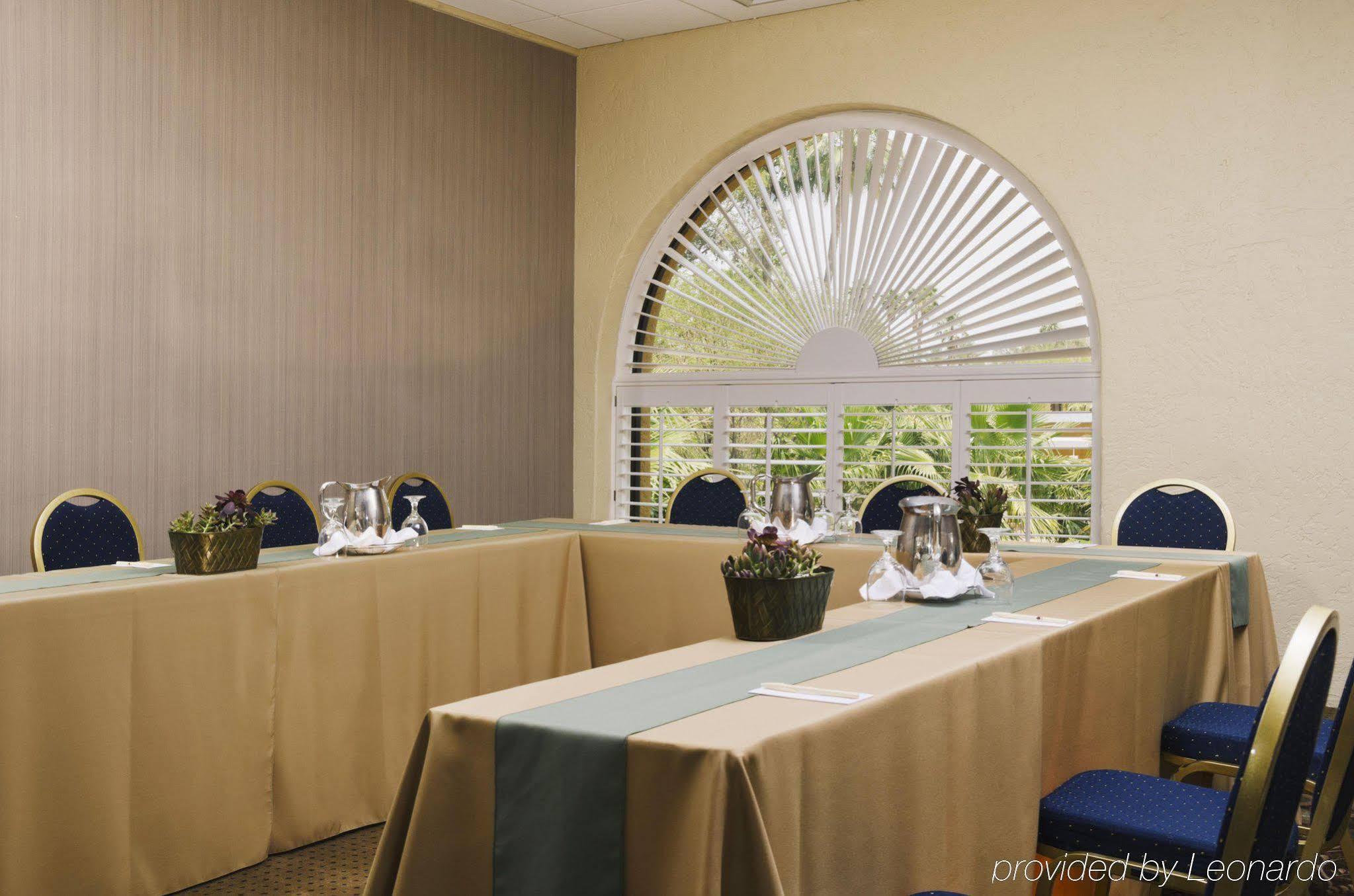 Hotel Doubletree By Hilton Tucson-Reid Park Zewnętrze zdjęcie