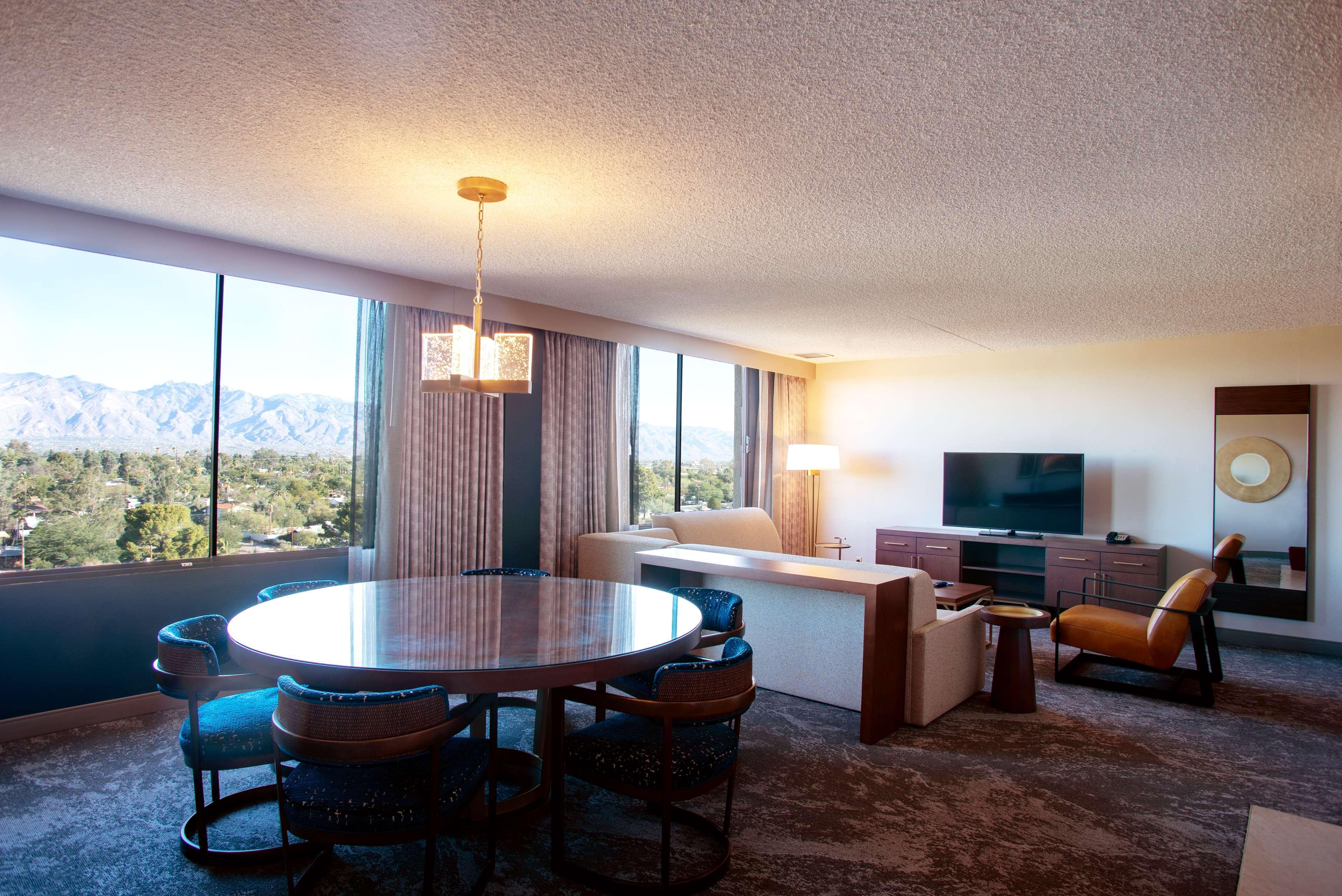 Hotel Doubletree By Hilton Tucson-Reid Park Zewnętrze zdjęcie