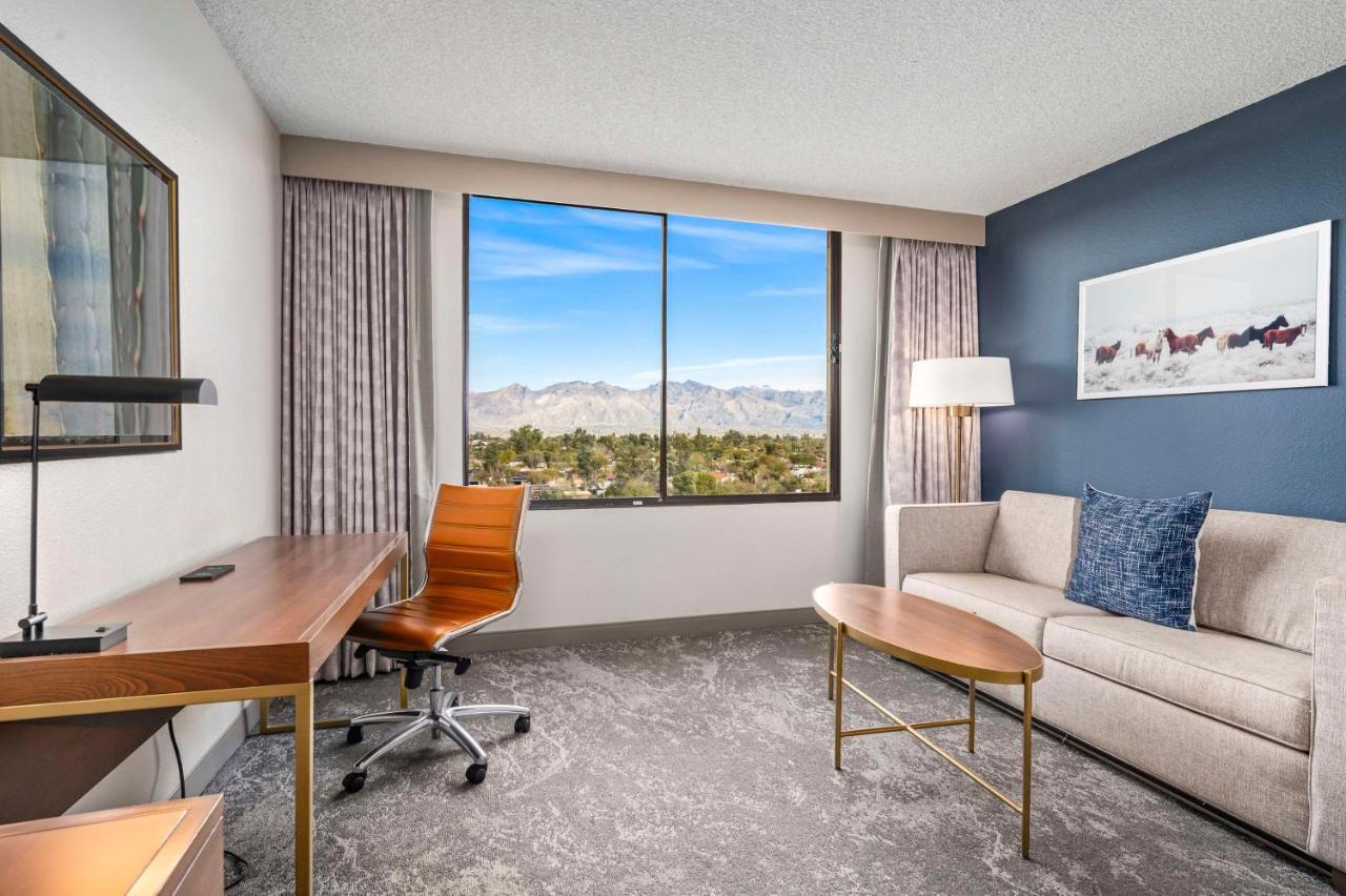Hotel Doubletree By Hilton Tucson-Reid Park Zewnętrze zdjęcie