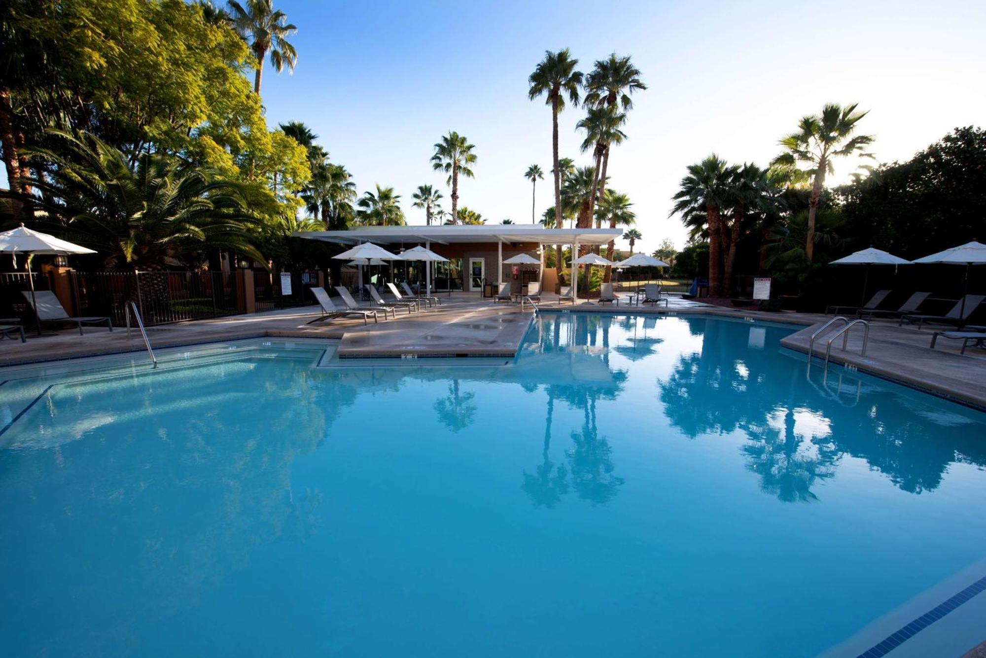 Hotel Doubletree By Hilton Tucson-Reid Park Zewnętrze zdjęcie