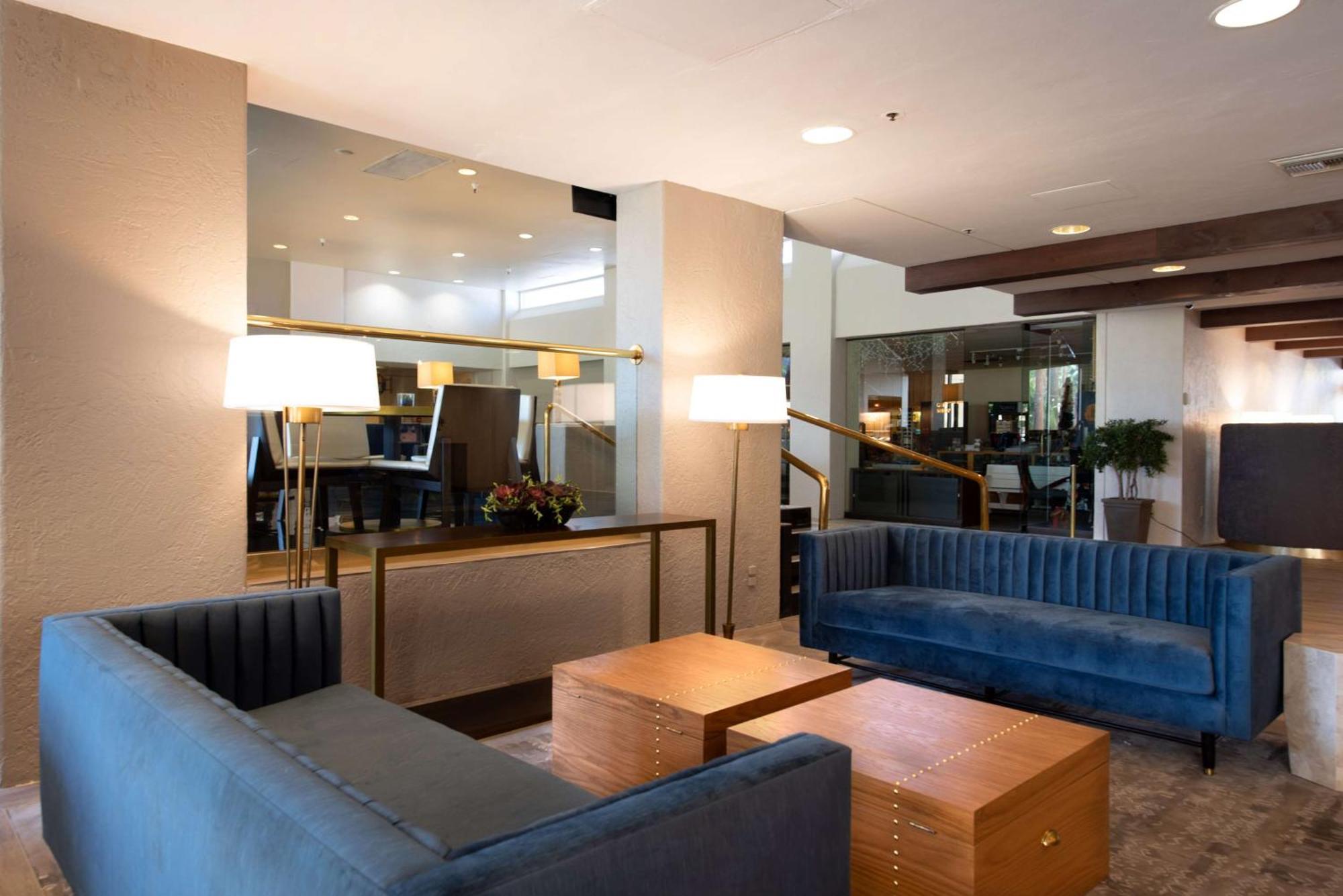 Hotel Doubletree By Hilton Tucson-Reid Park Zewnętrze zdjęcie