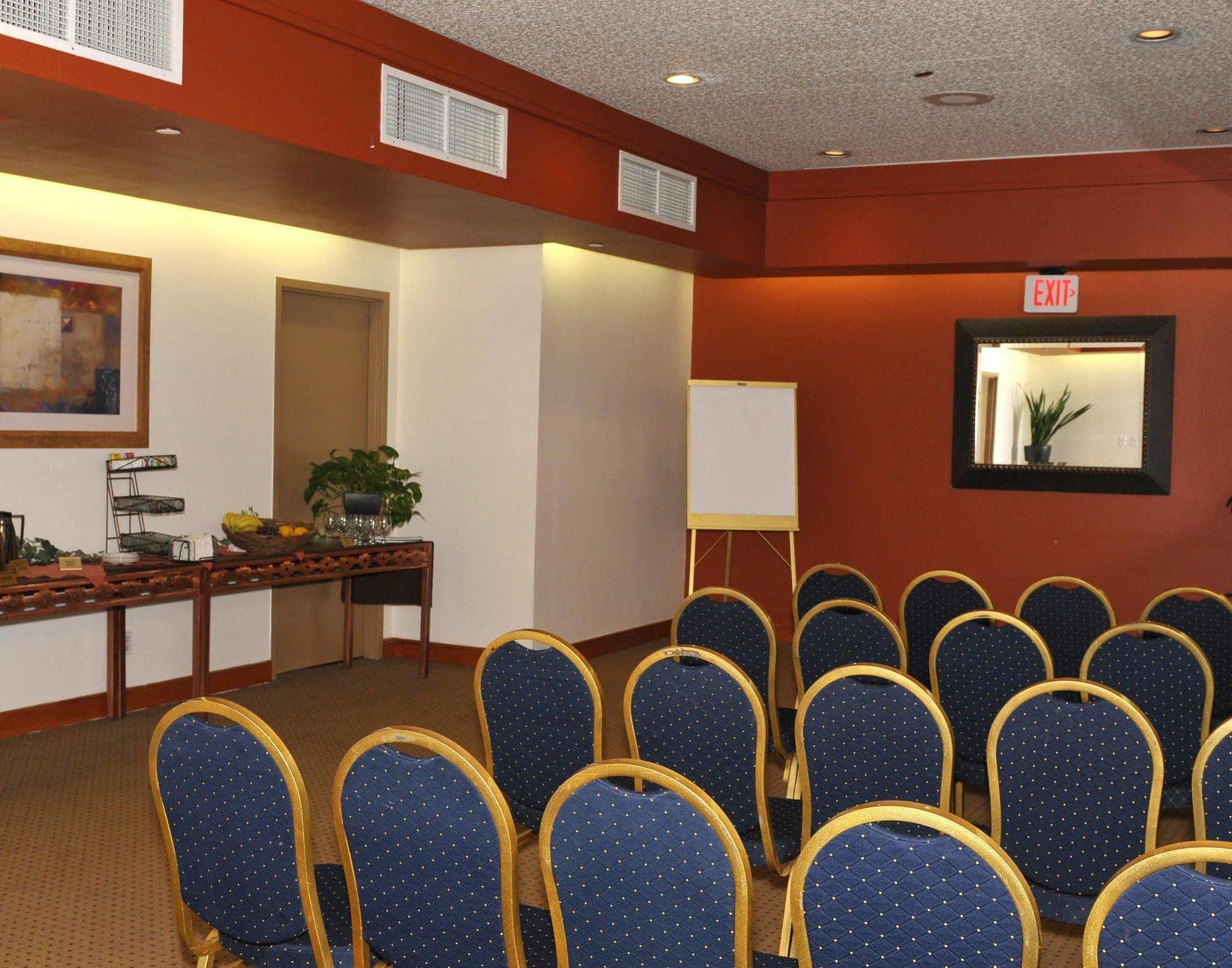 Hotel Doubletree By Hilton Tucson-Reid Park Zewnętrze zdjęcie